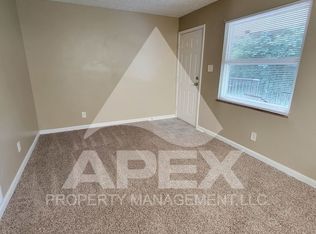 220 Ogle Ave APT 6, Knoxville, TN 37920