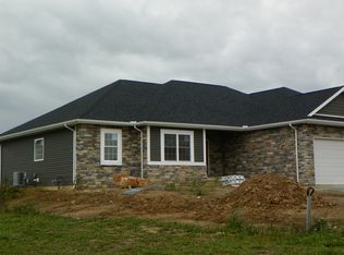 8162 Ash Ridge Ln, Findlay, OH 45840