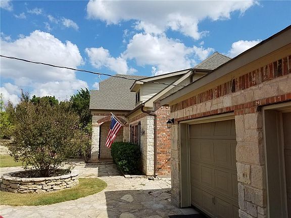 4th image of 2533 River Country Ln