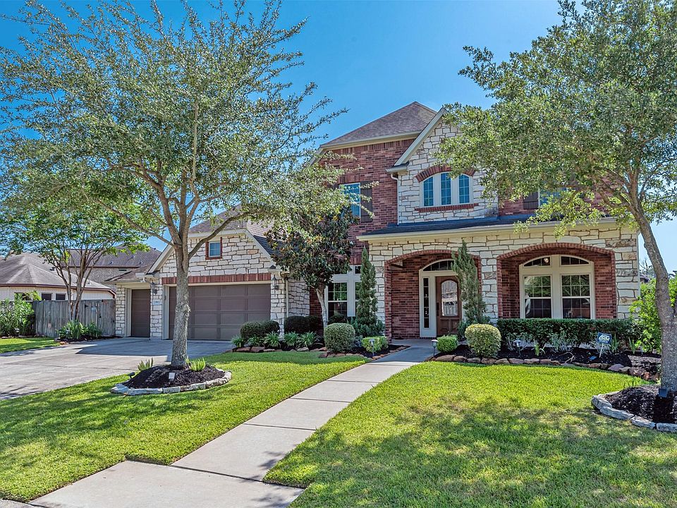 1st image of 13902 McDannald Park Ln