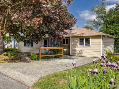 8826 29th Avenue SW, Seattle, WA, 98126