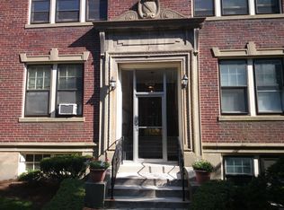 453 Washington St APT 4, Brookline, MA 02446