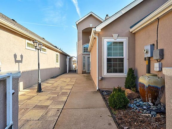 4th image of 11600 Haven Way