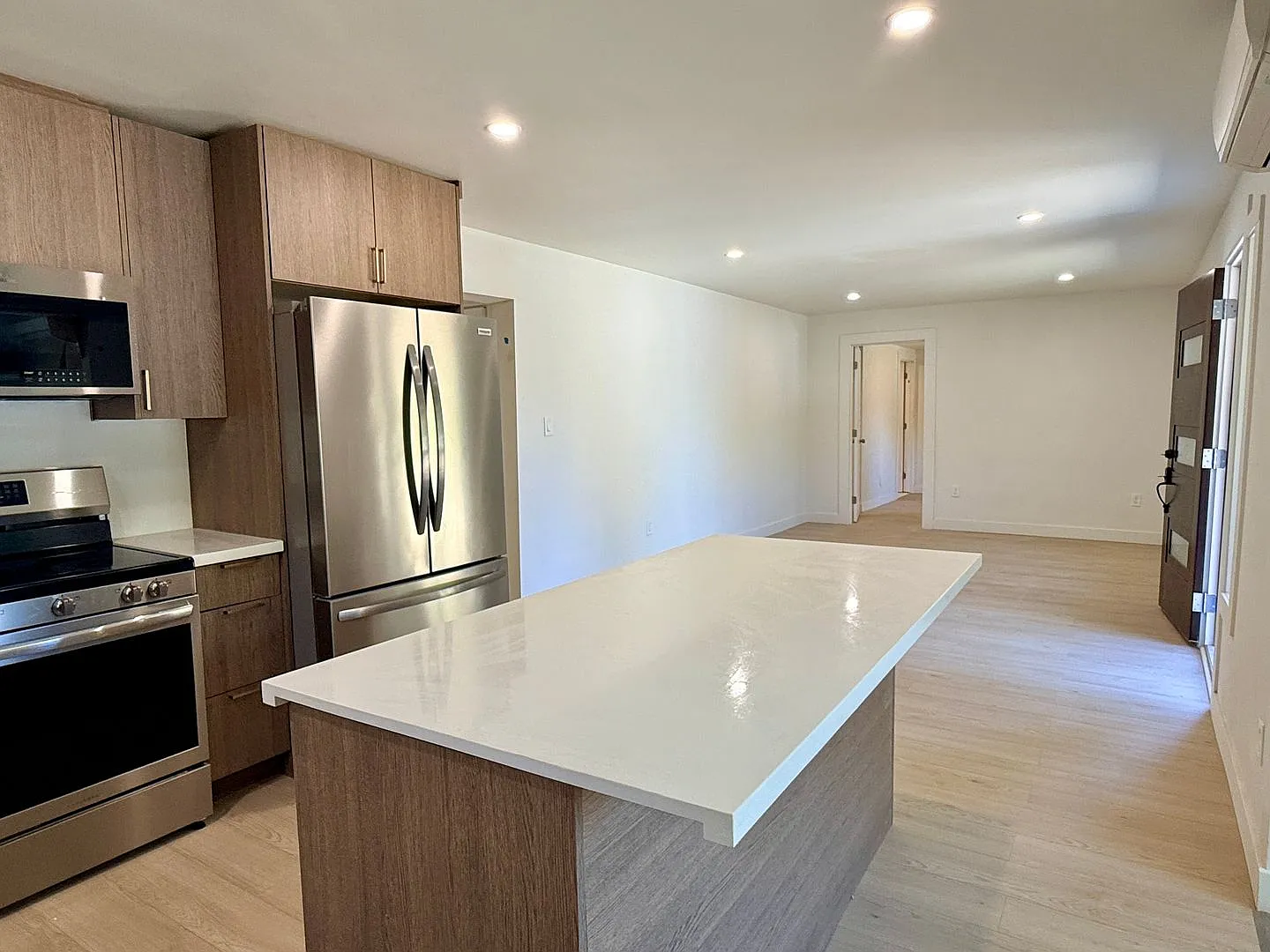 Completely Remodeled 3-Bedroom Edmonds Home Tucked Away Yet Close to Everything — Photo 4