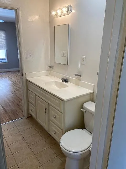 2 bed, 1250 sqft, $5,300 — Photo 4