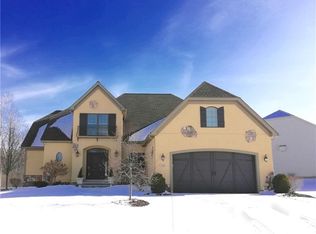 110 Brighton Dr, Aurora, OH 44202