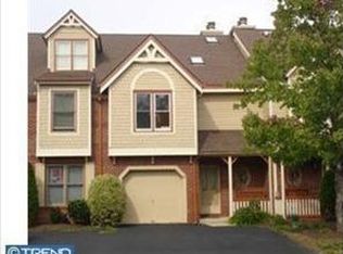 28 Main St, Chesterbrook, PA 19087