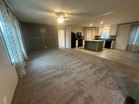 2nd image of 516 Spanish Oak Ln #516