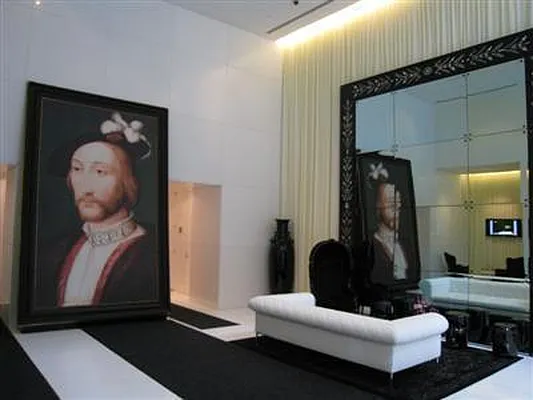 Rented by R New York | media 27