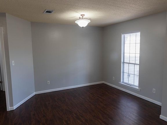 5th image of 6501 Ashton Cir
