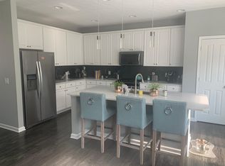 13066 Raritan Dr, Fishers, IN 46038