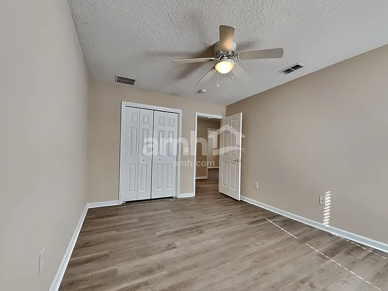 3108 Silverado Cir — Photo 14