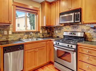 1132 N 91st St APT C, Seattle, WA 98103