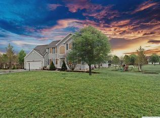 50 Prestwick Dr, Castleton, NY 12033