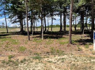 208 Captain Orris Browne Cpe #303, Cape Charles, VA 23310