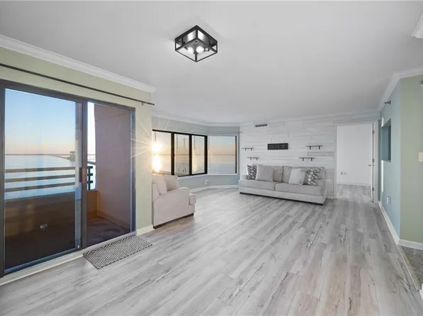 7501 River Rd APT 14C, Newport News, VA 23607