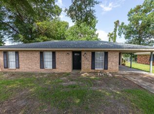 2231 Linda Dr, Westlake, LA 70669