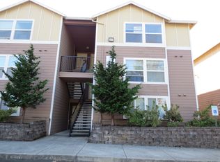 685 NE 162nd Ave, Portland, OR 97230