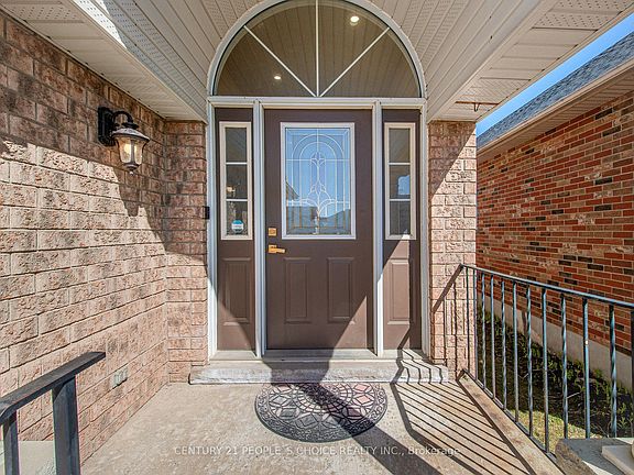 3rd image of 19 McKitrick Dr