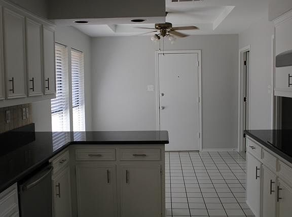 3rd image of 6009 Norfolk Dr