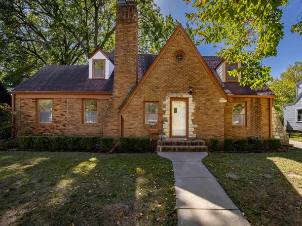 3625 SW Holly Ln, Topeka, KS 66604