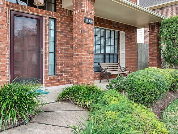 4th image of 16330 Elmwood Point Ln