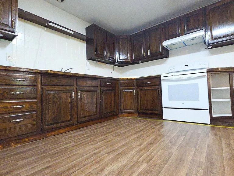 48 Main St #3 — Photo 4