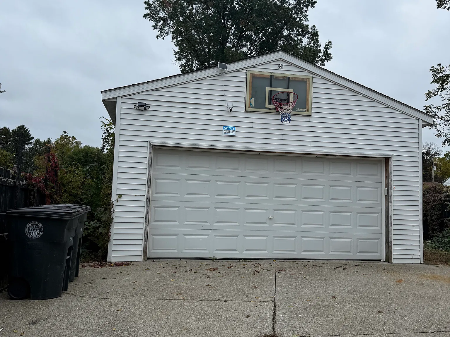 2 bed, 848 sqft, $1,200 — Photo 2