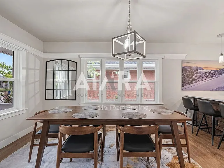 724 E Wilson Ave — Photo 12