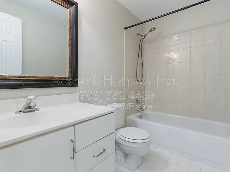 7579 Cross Gate Ln — Photo 29