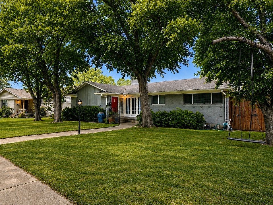 1st image of 9835 Estate Ln
