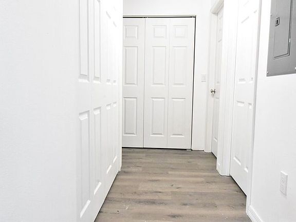5th image of 126 Water St Unit B