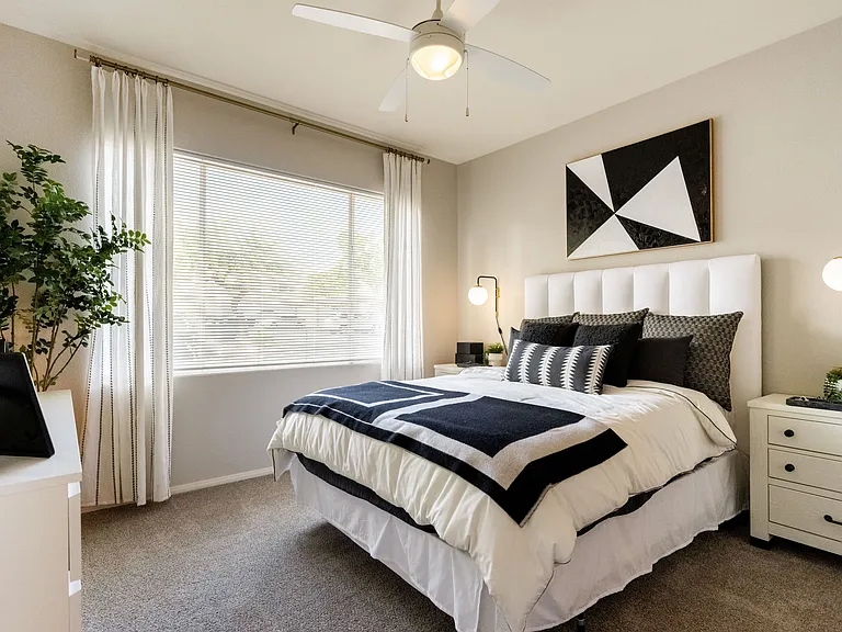 THE CLUBS AT RHODES RANCH APARTMENT HOMES — Photo 10