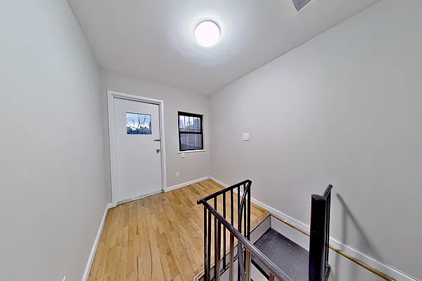 Rented by REAL New York | media 10