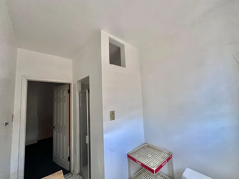 1142 N Stuart St #D — Photo 7