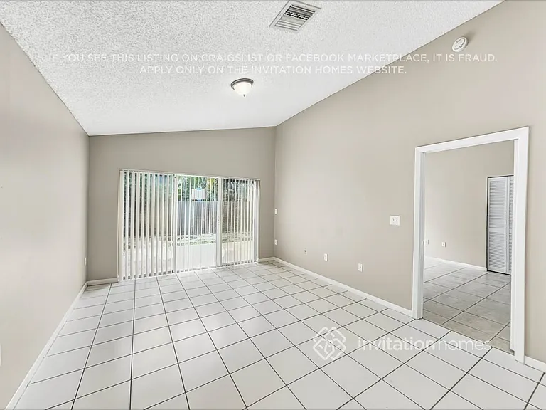 22315 SW 100th Ave — Photo 3