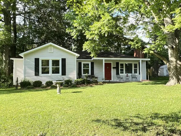114 W Frink Street, Whiteville, NC 28472