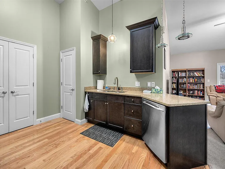 6431 Brookfield Court Dr #206 — Photo 6