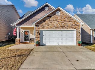 22 Daphne Dr, Arden, NC 28704