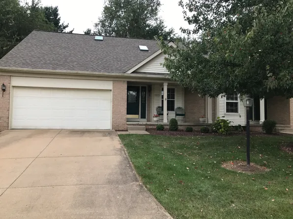 1610 Southpointe Cir NE, Canton, OH 44714