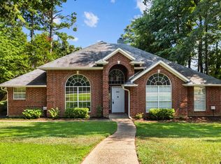 2921 Rockbridge Rd, Tyler, TX 75701