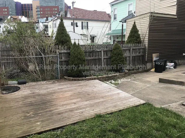 4554 Friendship Ave — Photo 13