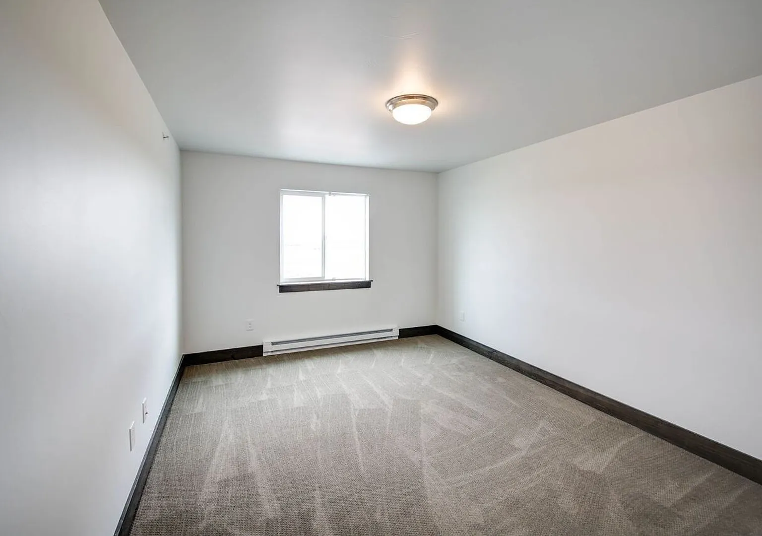 1801 Golden West Drive — Photo 2