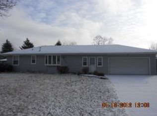 8587 Hinton Ave S, Cottage Grove, MN 55016