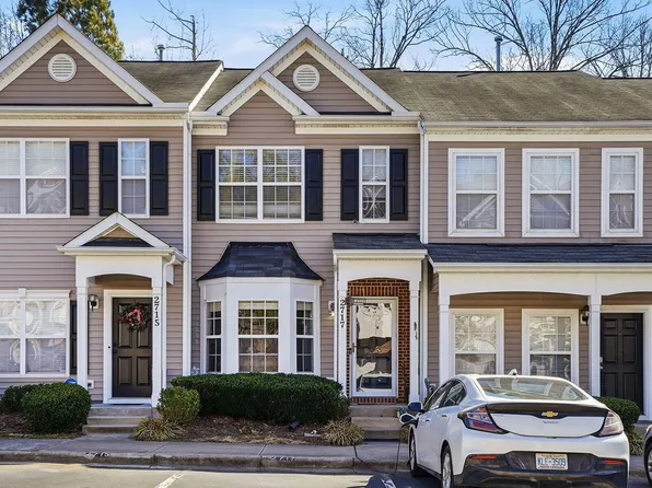 2717 Wyntercrest Ln, Durham, NC 27713