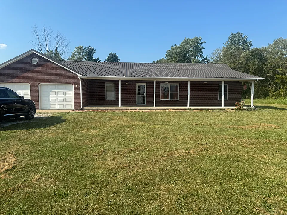 641 S Airport Rd