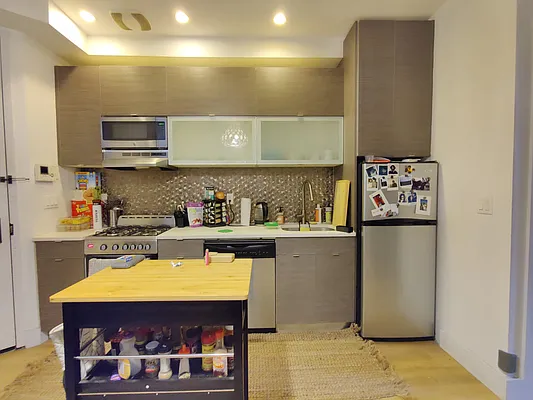 Rented by Signature Property Realty | media 12