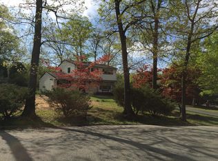 40 Deer Trl, Stockholm, NJ 07460