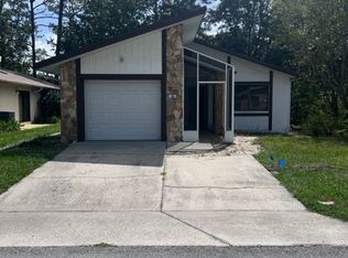 100 Chinaberry Cir, Homosassa, FL 34446