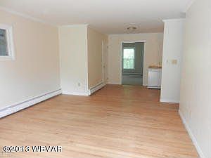 4th image of 314 Winter St